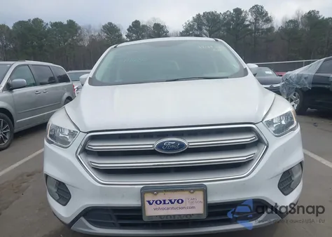 2019 Ford Escape Se from USA, damaged, VIN 1FMCU9GD4KUB10121